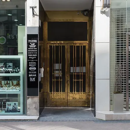 The Cream לינה וארוחת בוקר 2*