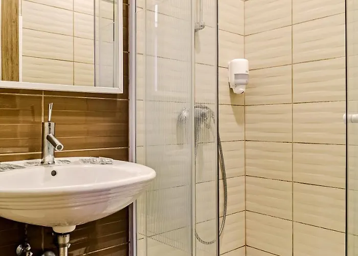 The Cream לינה וארוחת בוקר